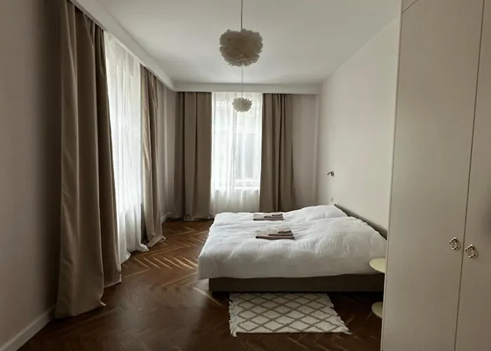 Downtown At Kelles Krauza شقة *